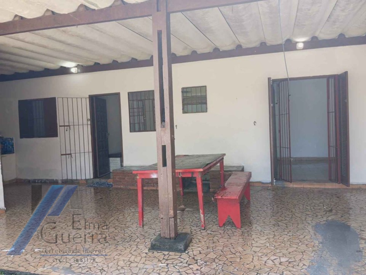 Casa à venda com 2 quartos, 100m² - Foto 10