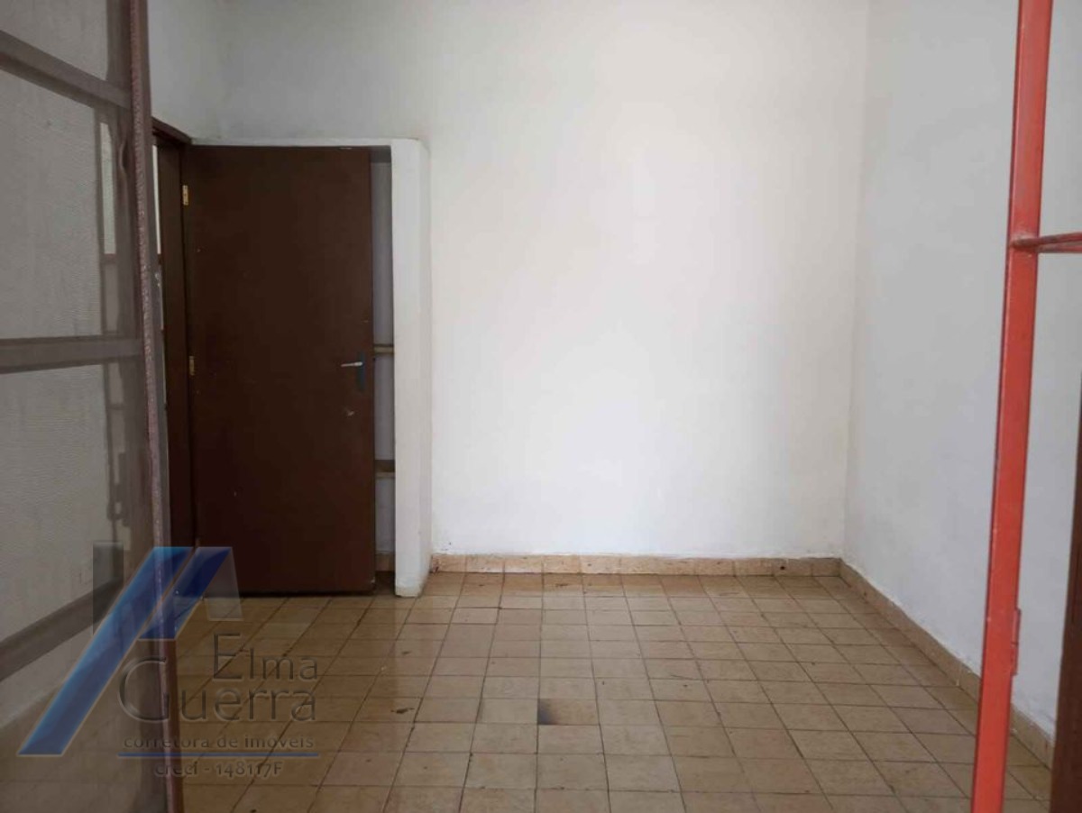 Casa à venda com 2 quartos, 100m² - Foto 14