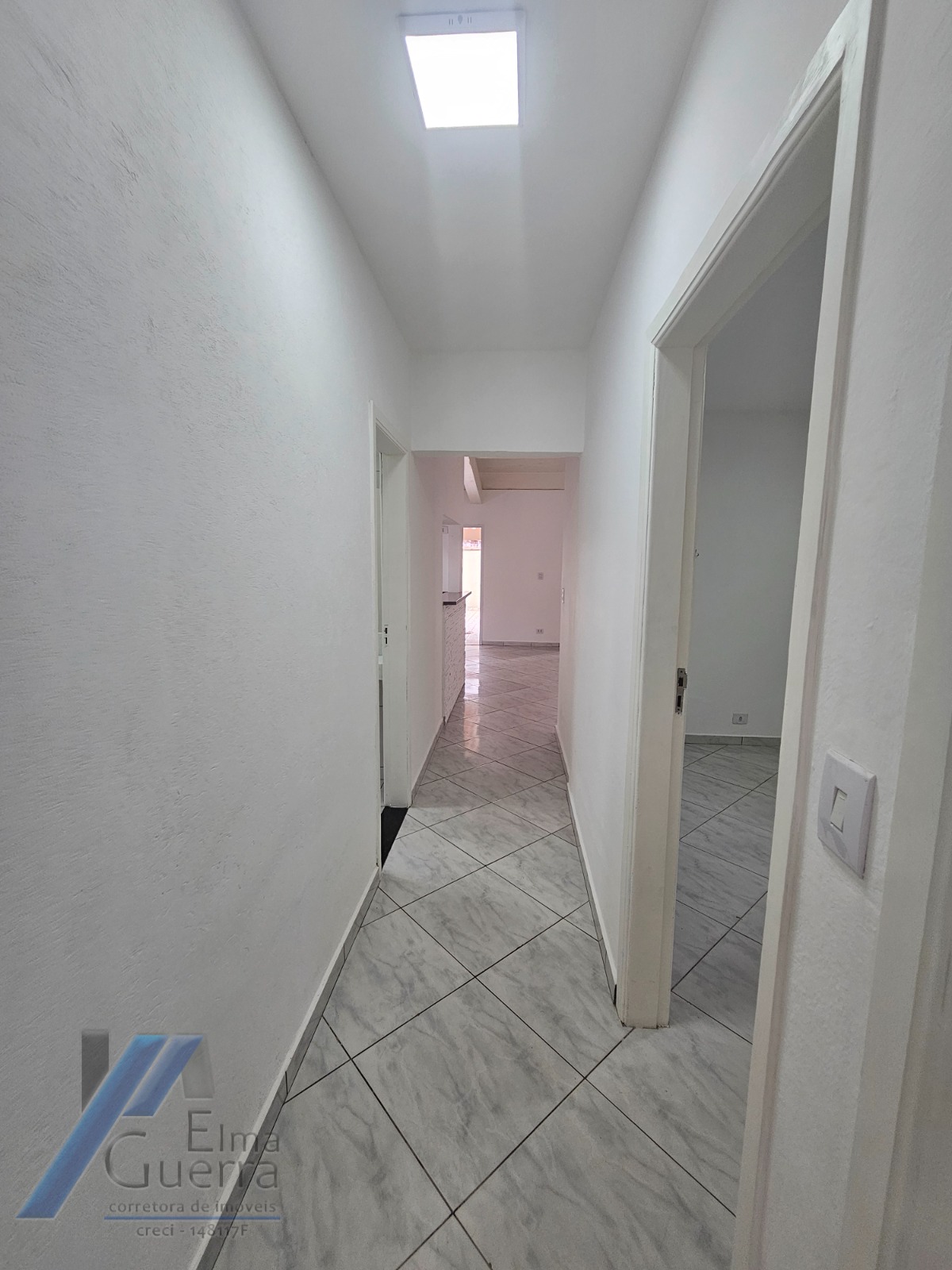 Casa à venda e aluguel com 2 quartos, 120m² - Foto 45