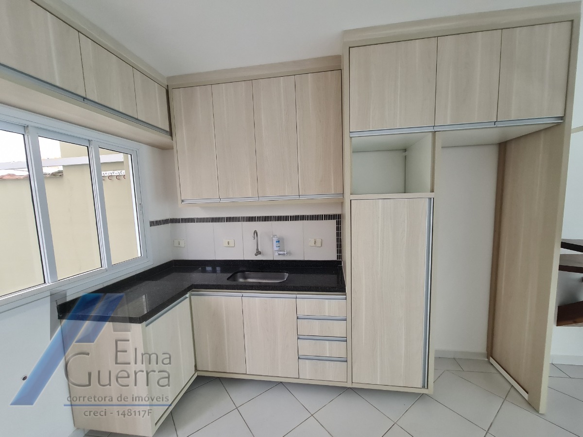 Casa à venda com 2 quartos, 80m² - Foto 16