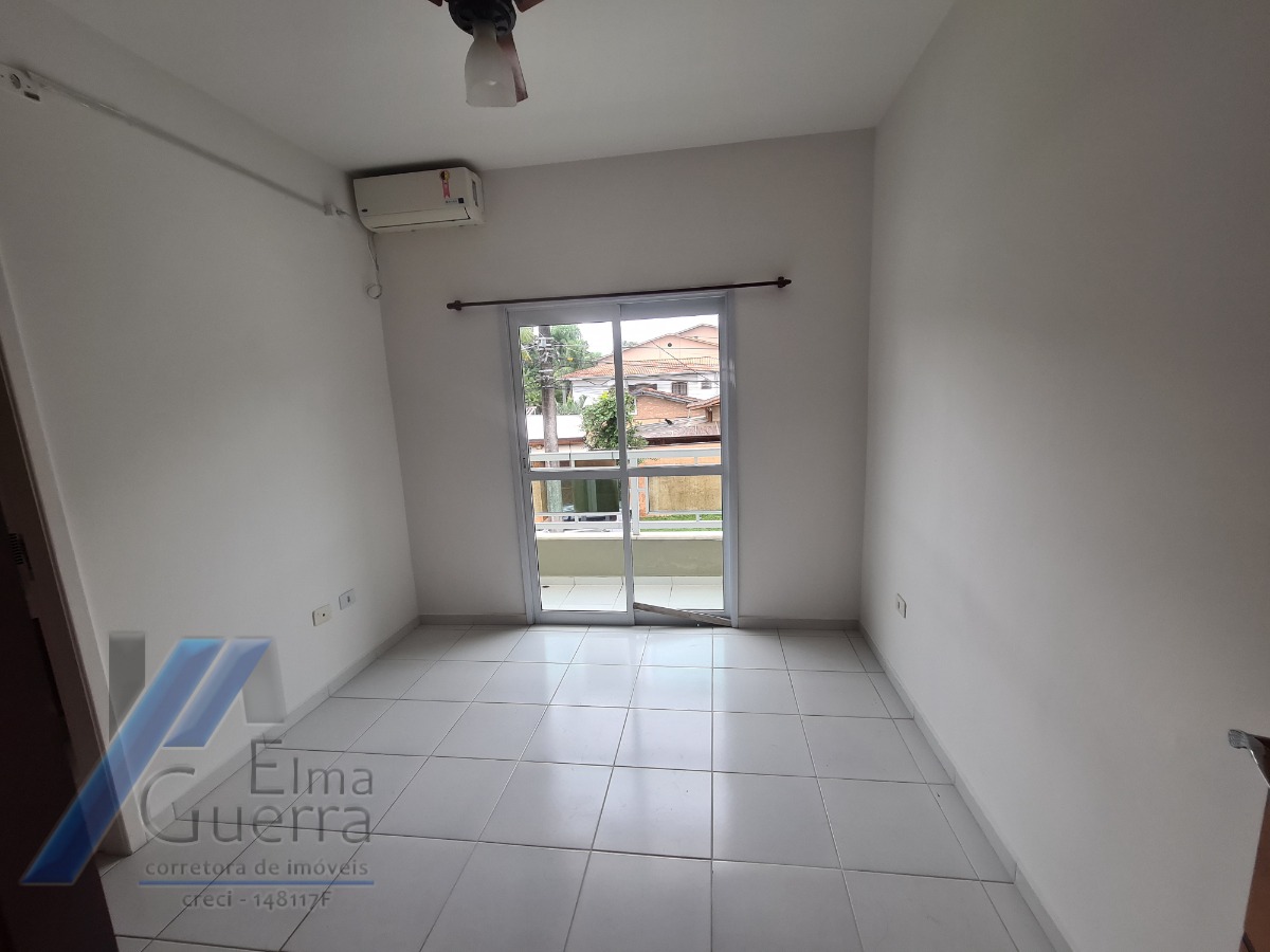 Casa à venda com 2 quartos, 80m² - Foto 21