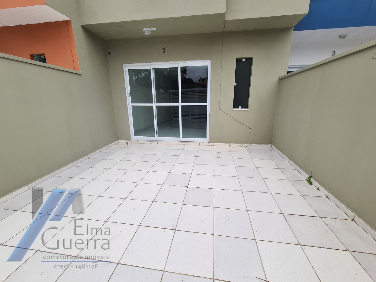 Casa à venda com 2 quartos, 80m² - Foto 7