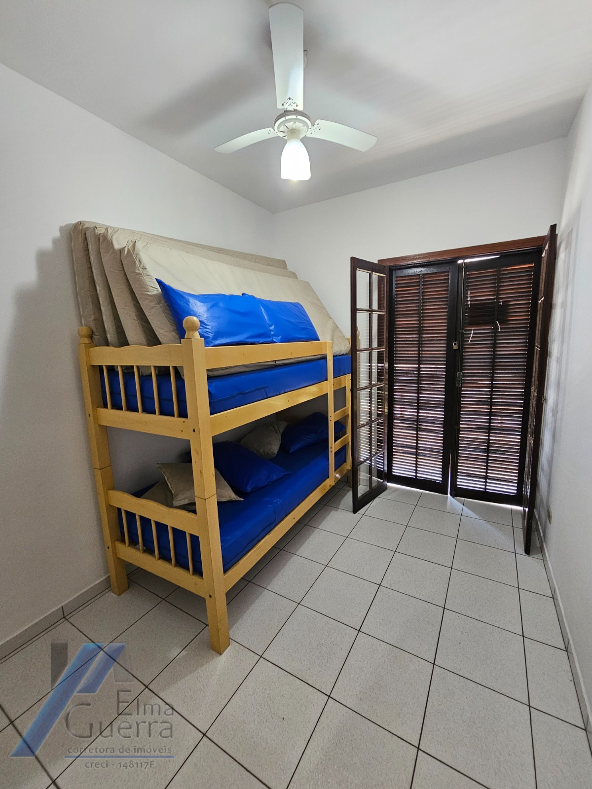 Casa à venda com 2 quartos, 50m² - Foto 22