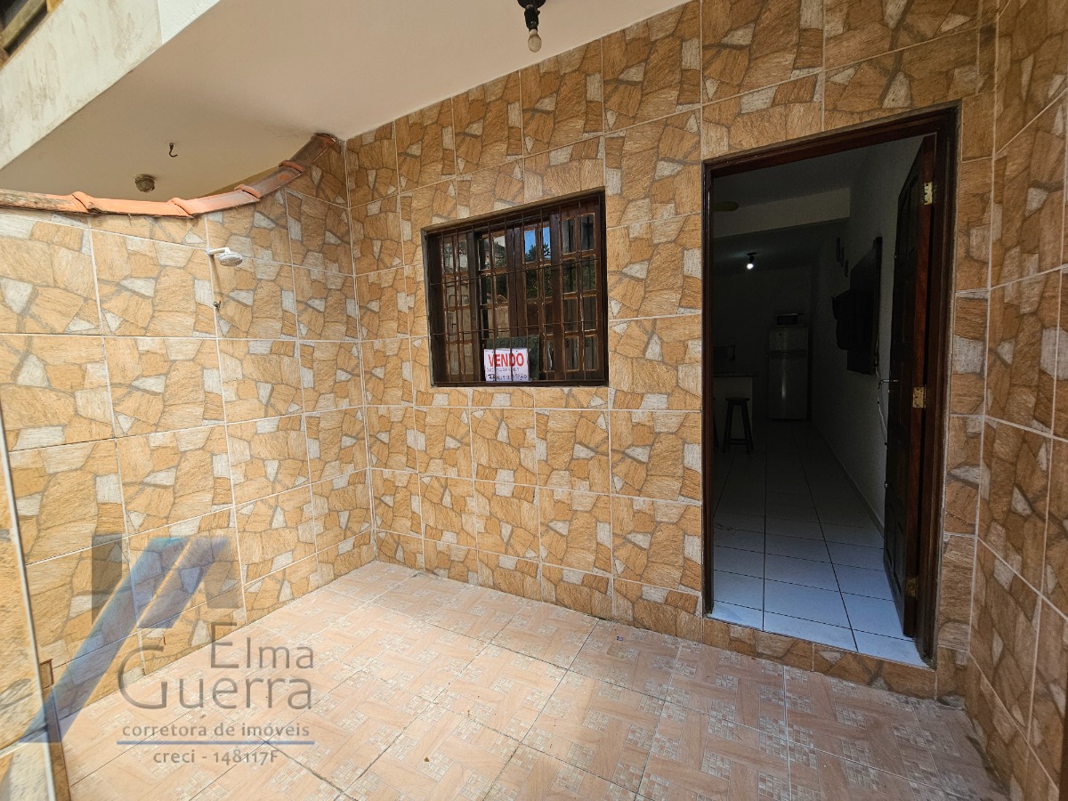 Casa à venda com 2 quartos, 50m² - Foto 5