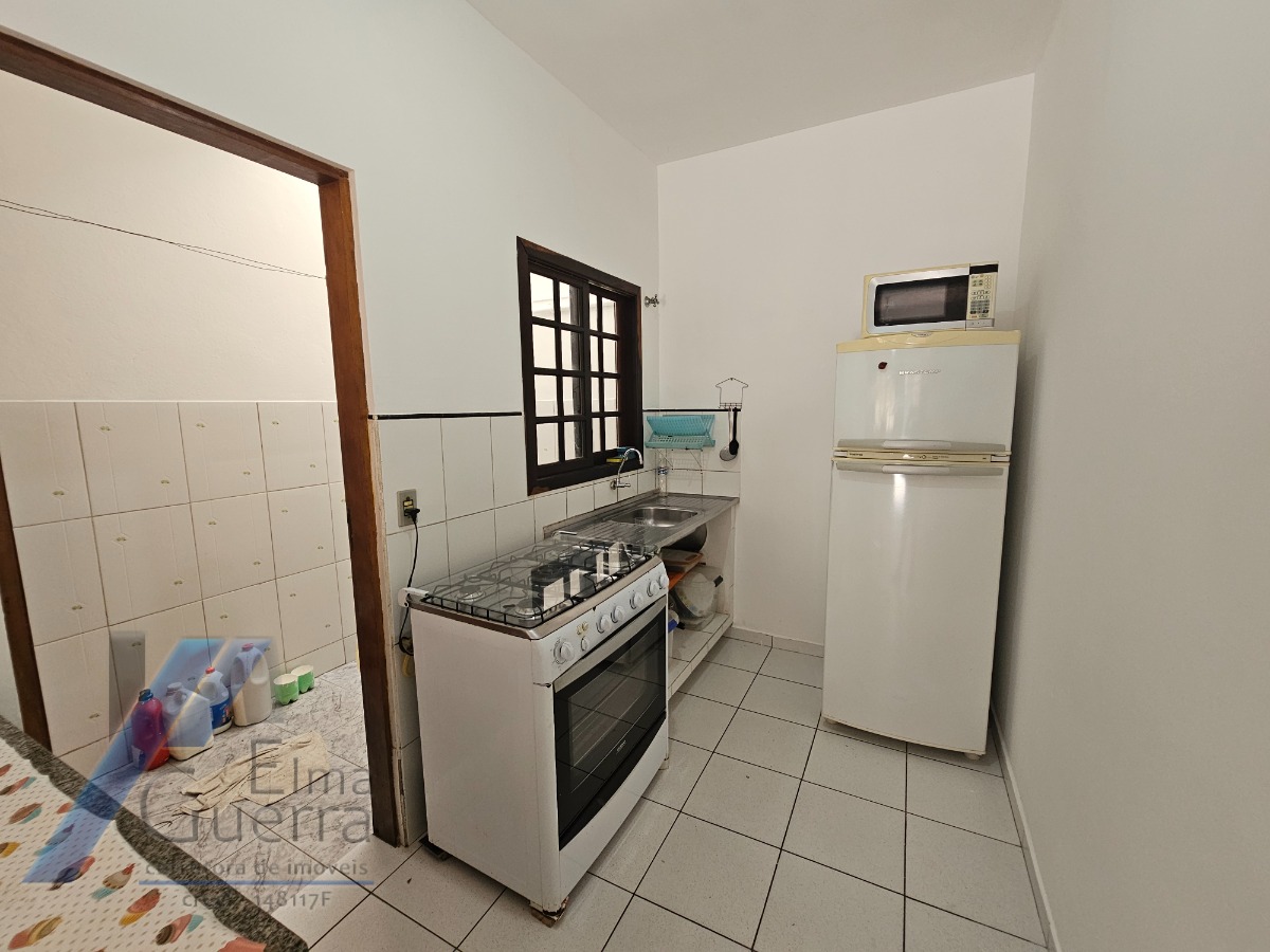 Casa à venda com 2 quartos, 50m² - Foto 15