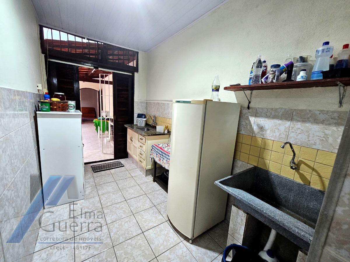 Casa à venda com 3 quartos, 163m² - Foto 17