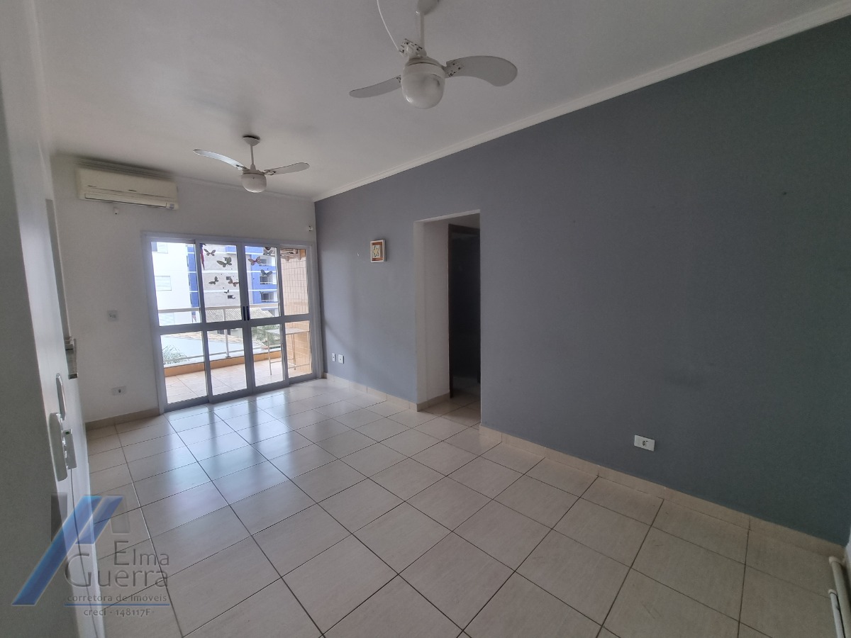 Apartamento à venda com 2 quartos, 62m² - Foto 31