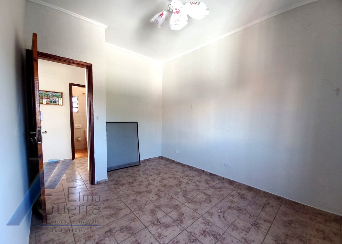 Casa à venda com 3 quartos, 130m² - Foto 5