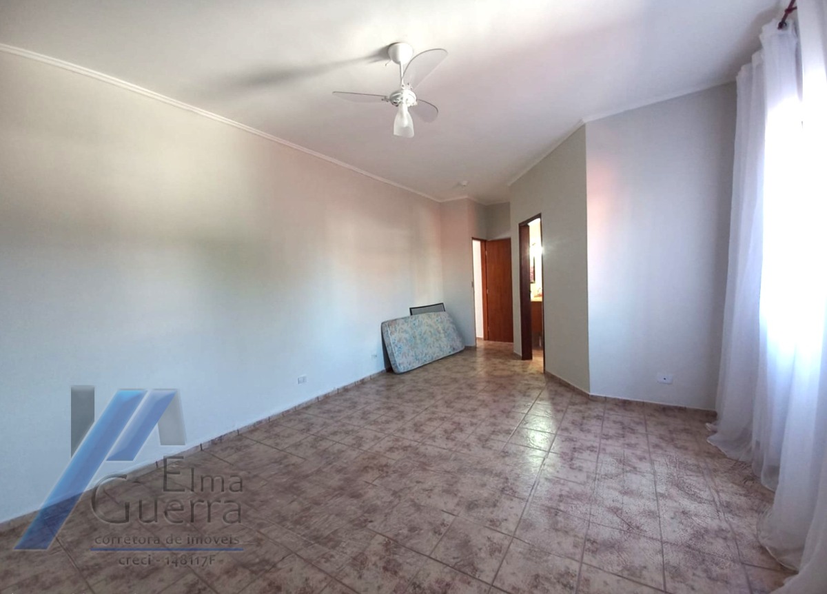 Casa à venda com 3 quartos, 130m² - Foto 17