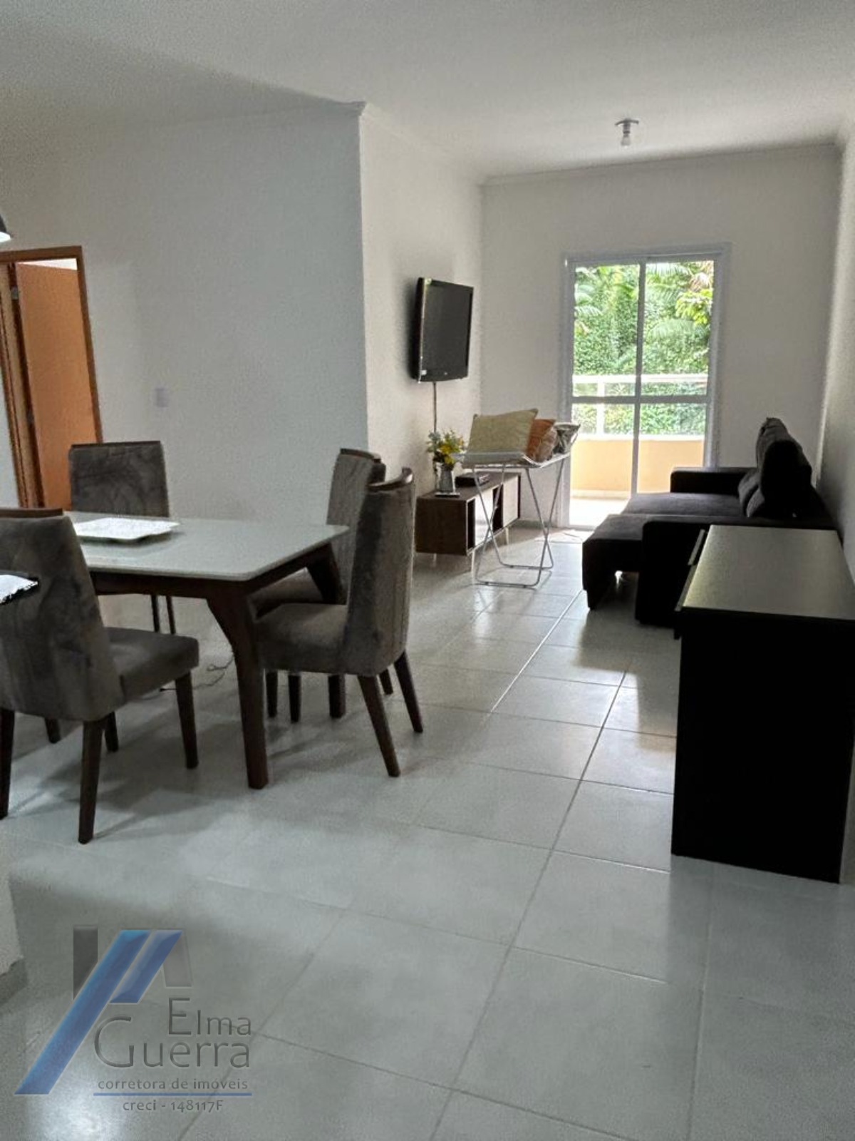 Apartamento à venda com 2 quartos, 75m² - Foto 9