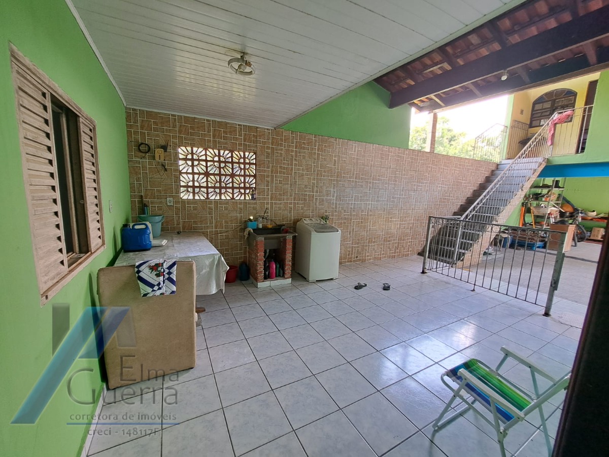 Casa à venda com 3 quartos, 200m² - Foto 5