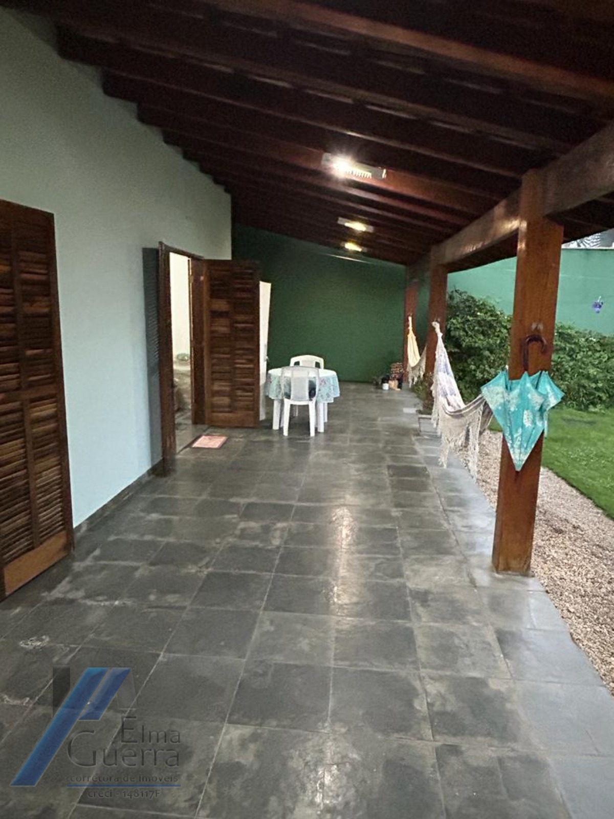 Casa à venda com 3 quartos, 330m² - Foto 12