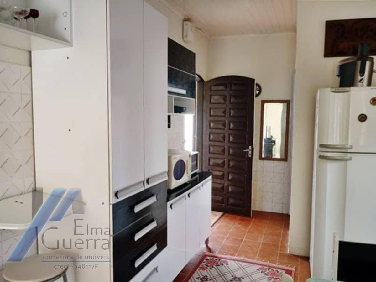 Casa à venda com 3 quartos, 130m² - Foto 11