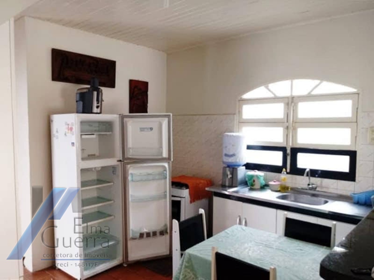 Casa à venda com 3 quartos, 130m² - Foto 13