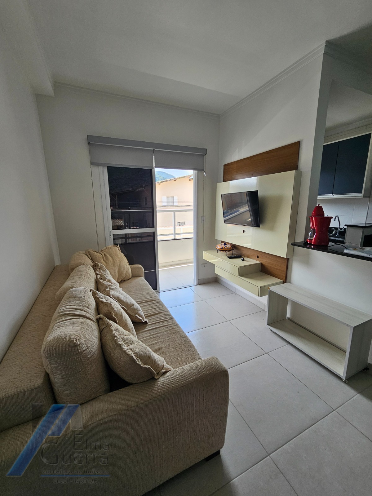 Apartamento à venda com 2 quartos, 64m² - Foto 8