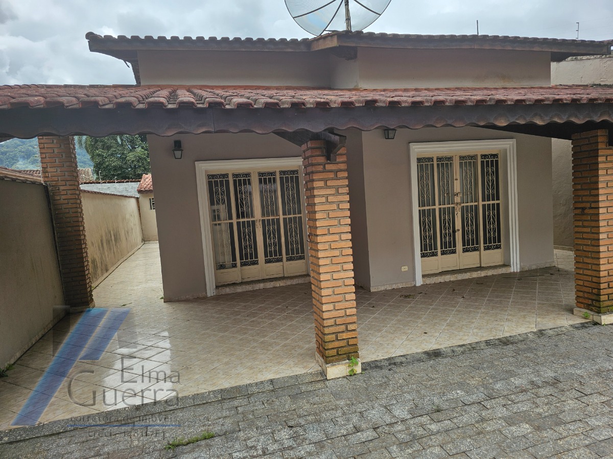 Casa à venda com 3 quartos, 80m² - Foto 7