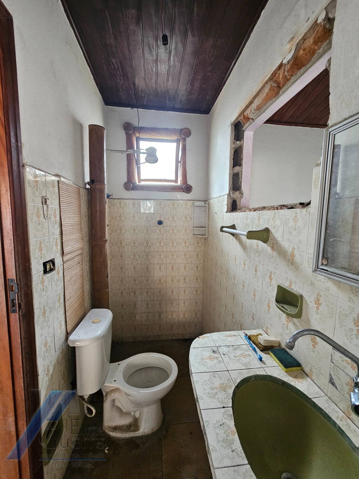 Casa à venda com 6 quartos, 280m² - Foto 20