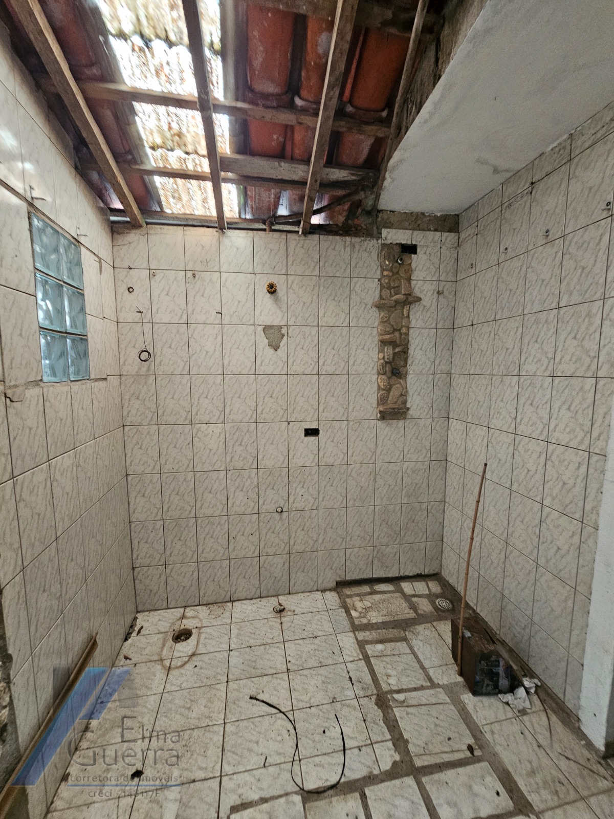 Casa à venda com 6 quartos, 280m² - Foto 26