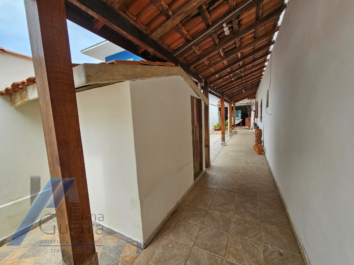 Casa à venda com 3 quartos, 92m² - Foto 9