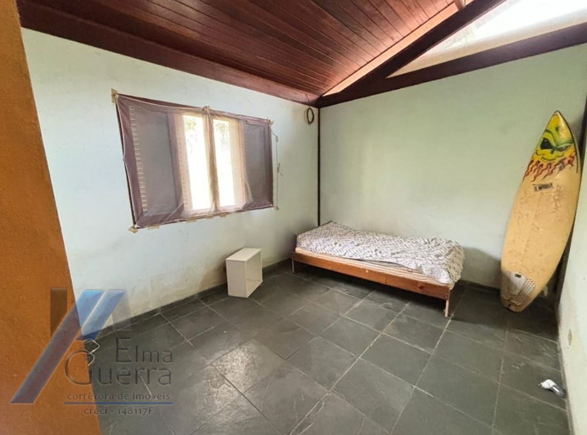 Casa à venda com 3 quartos, 170m² - Foto 17