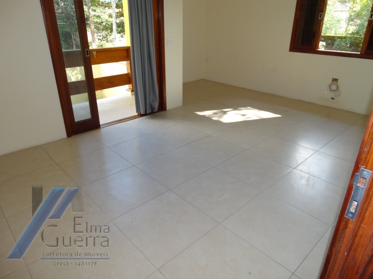 Casa à venda com 3 quartos, 220m² - Foto 23