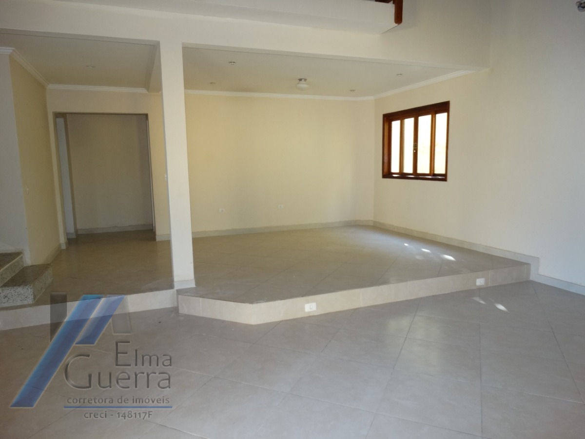 Casa à venda com 3 quartos, 220m² - Foto 12