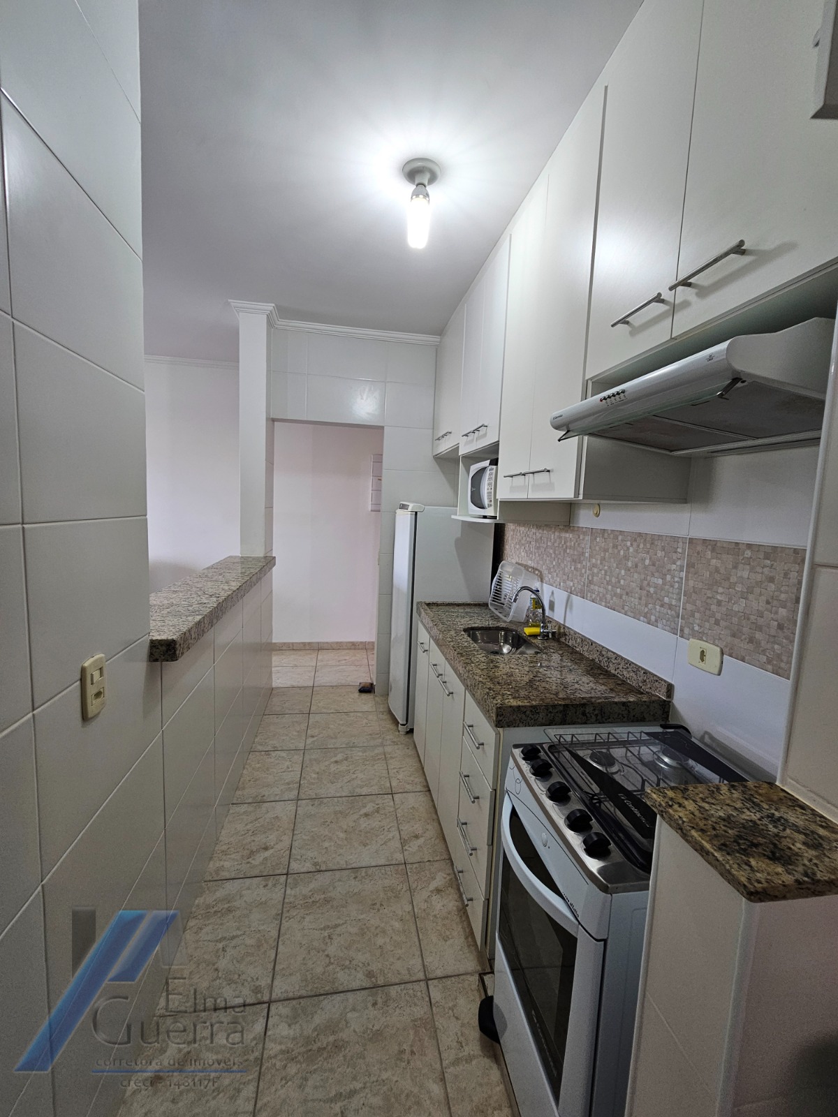 Apartamento à venda com 2 quartos, 70m² - Foto 27