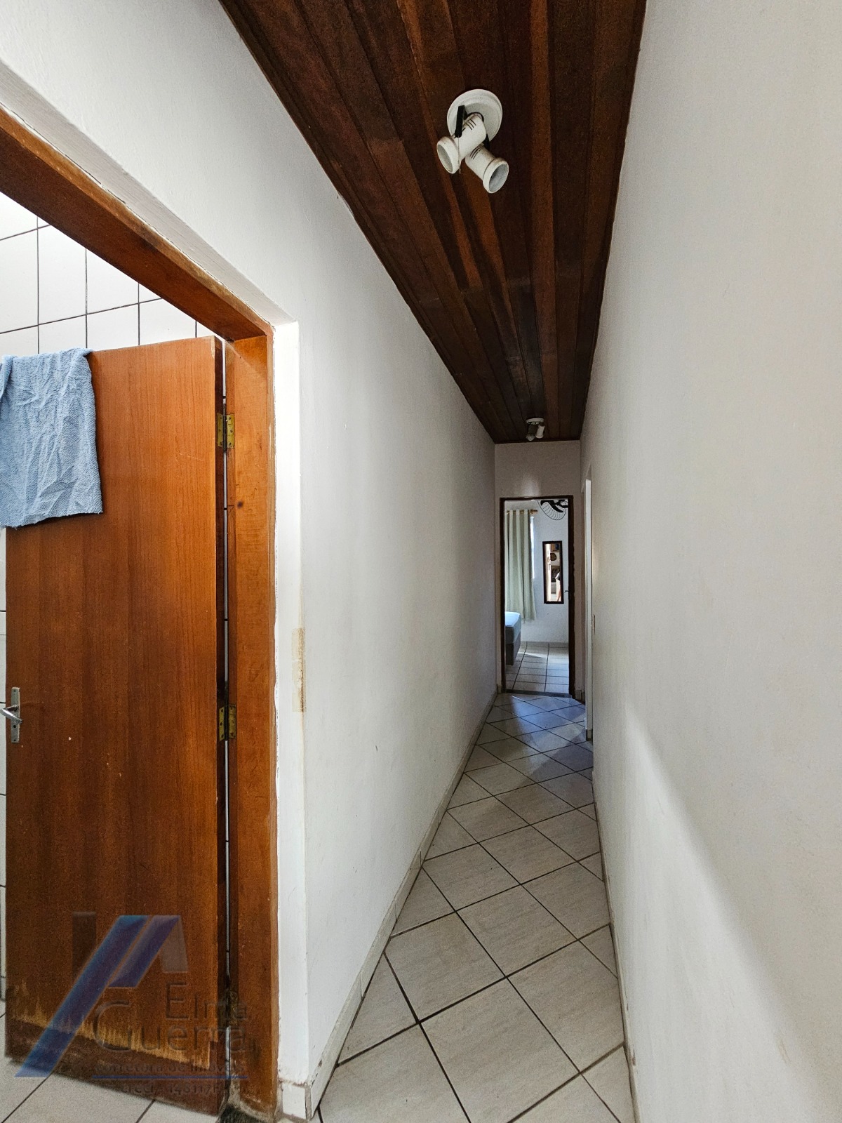 Casa à venda com 3 quartos, 220m² - Foto 16