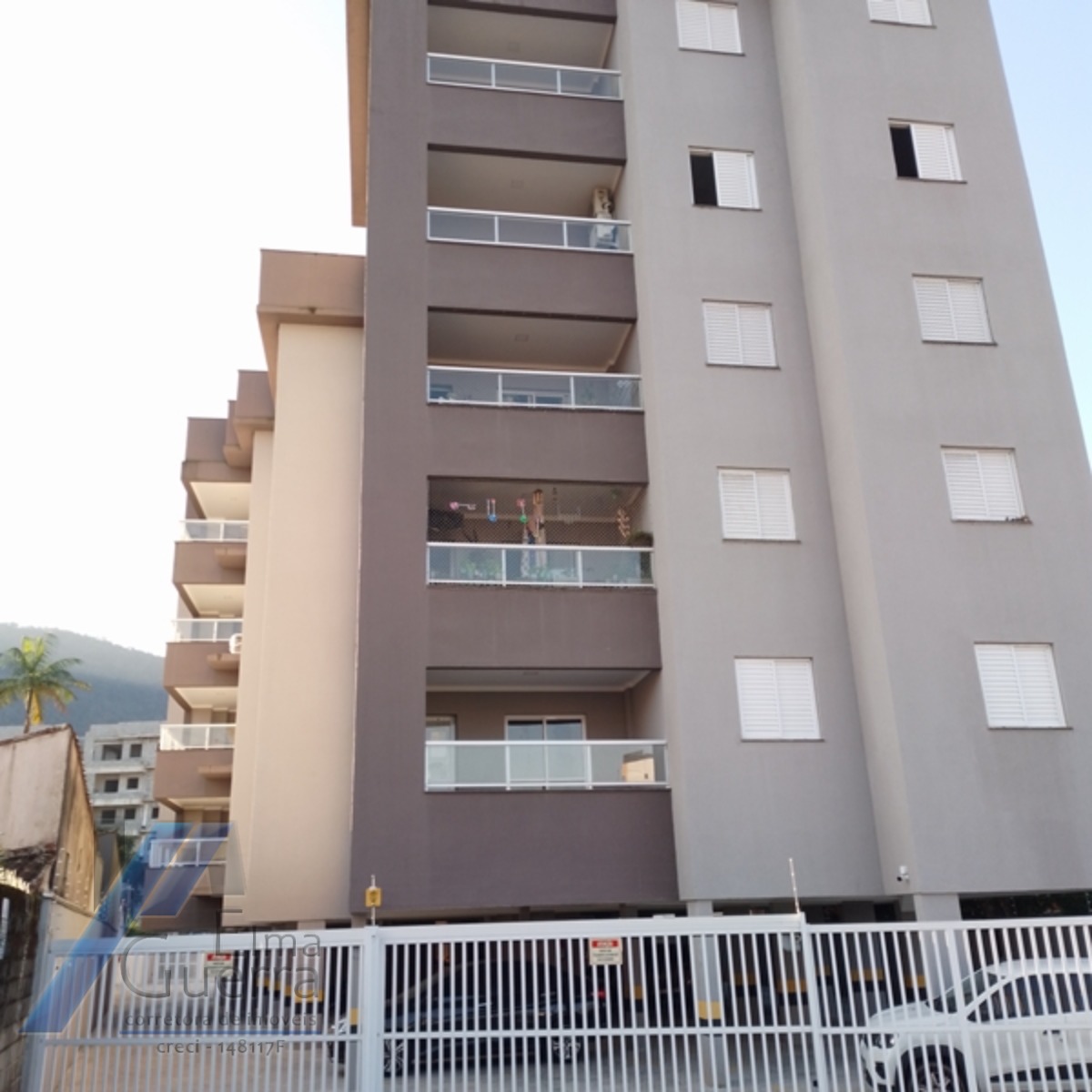 Apartamento à venda com 2 quartos, 67m² - Foto 3