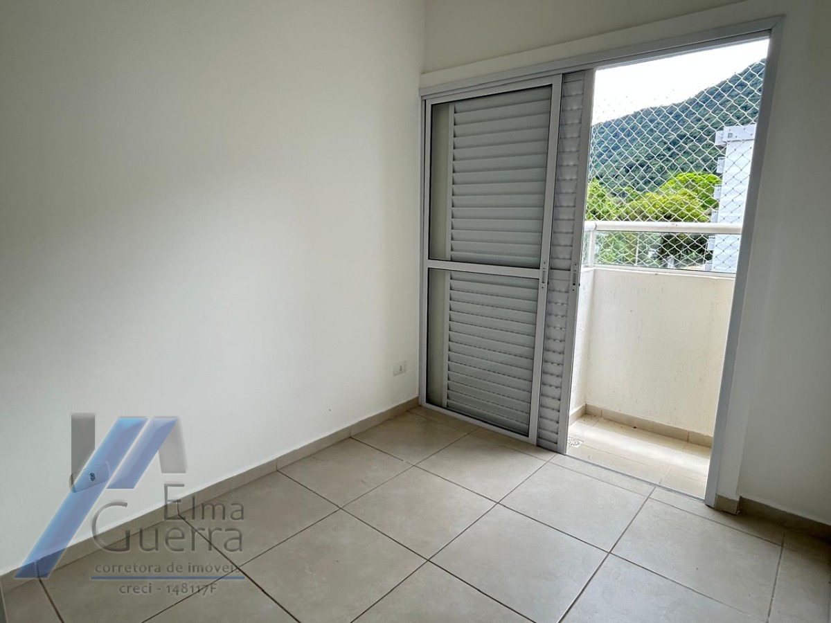 Apartamento à venda com 2 quartos, 70m² - Foto 26