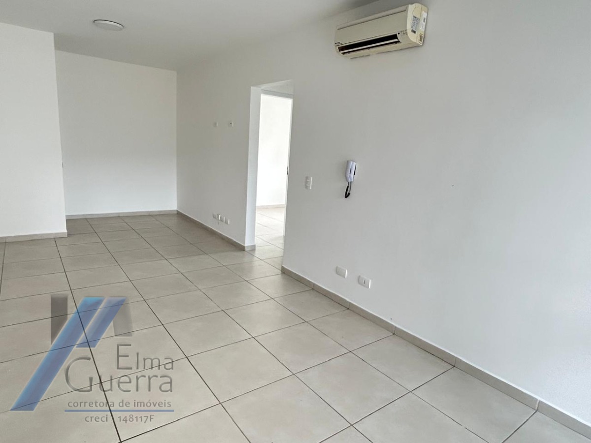 Apartamento à venda com 2 quartos, 70m² - Foto 17