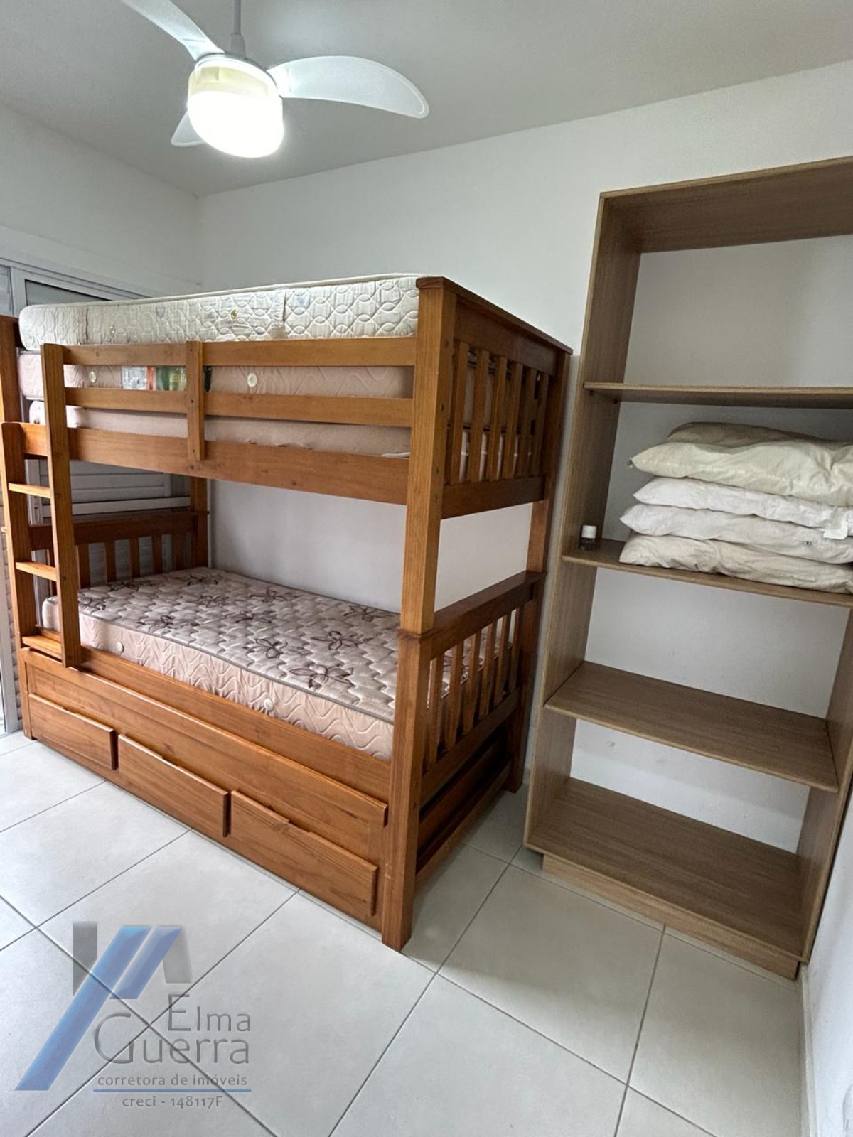 Apartamento à venda com 2 quartos, 70m² - Foto 31