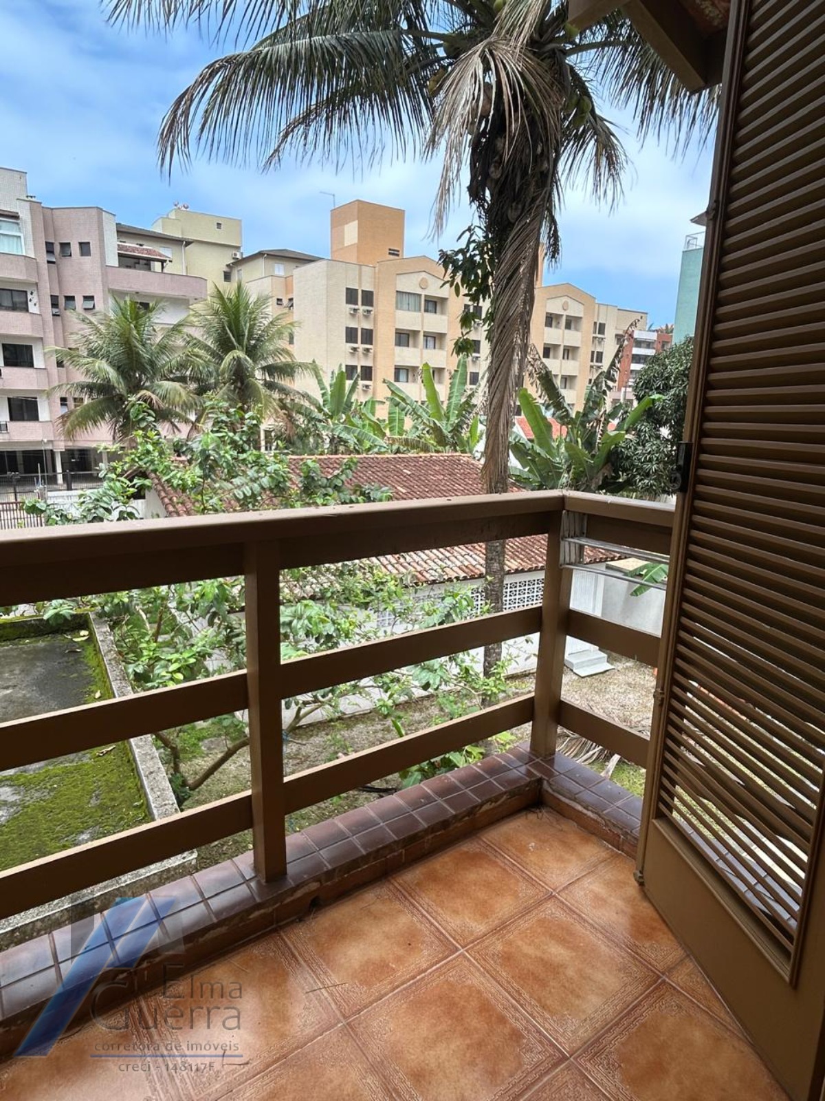 Apartamento à venda com 2 quartos, 64m² - Foto 4