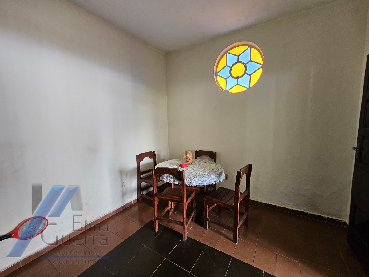 Casa à venda com 2 quartos, 120m² - Foto 12