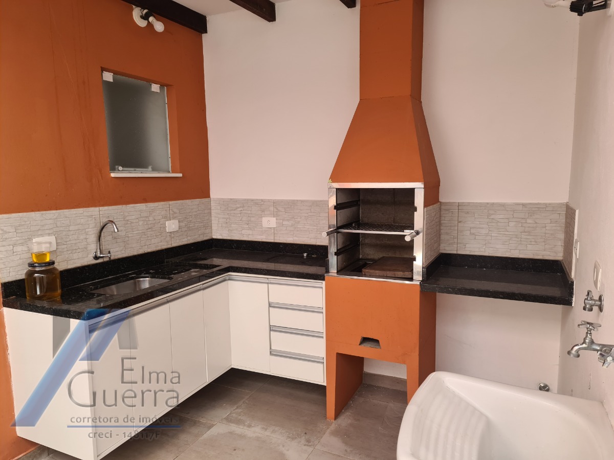 Casa à venda com 2 quartos, 80m² - Foto 13