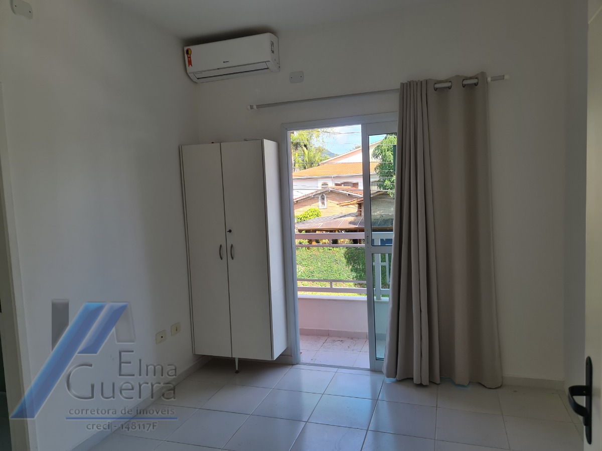 Casa à venda com 2 quartos, 80m² - Foto 19