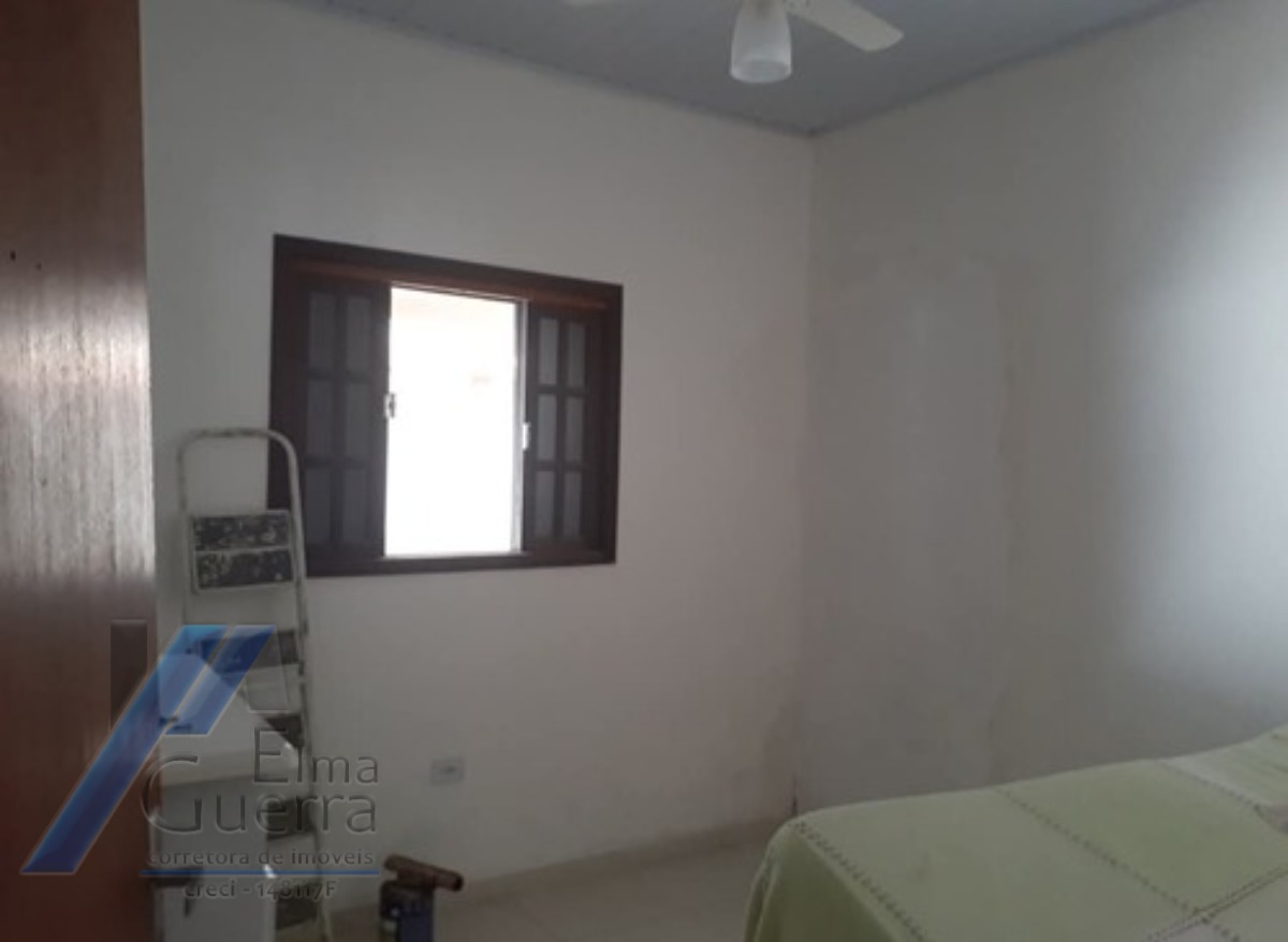 Casa à venda com 2 quartos, 80m² - Foto 15